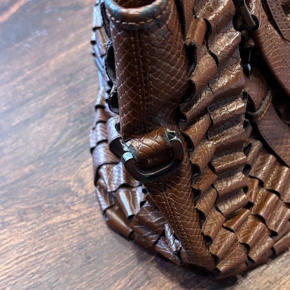 Burberry Brown Ruffled Leather Shoulder Bag - Picture 5 of 11